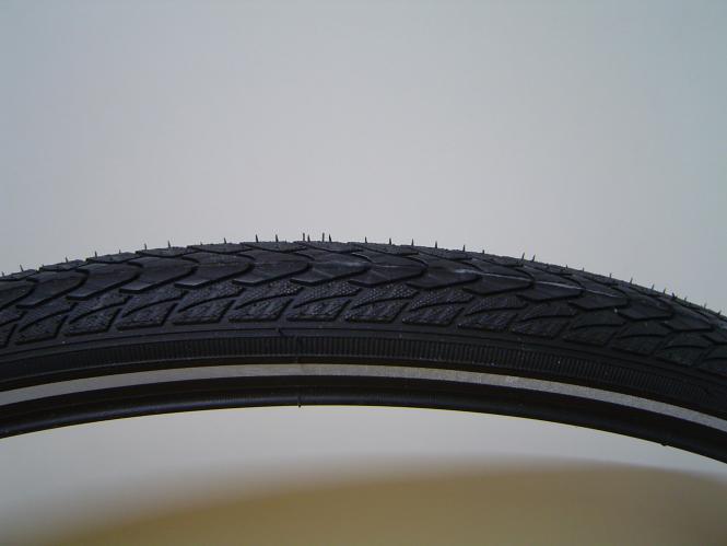Schwalbe28 x 1 3/8  Marathon Plus 37-622 HS348