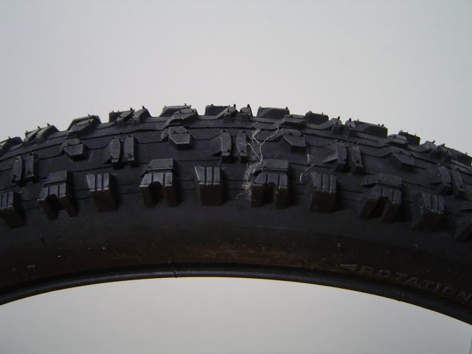 Maxxis Minion DH Rear  26 x 2,70