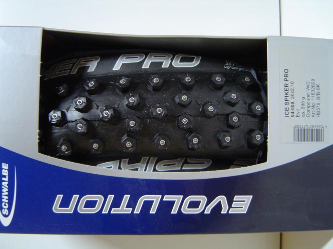 Schwalbe 60-559 Ice Spiker Pro HS 379 26x2,10